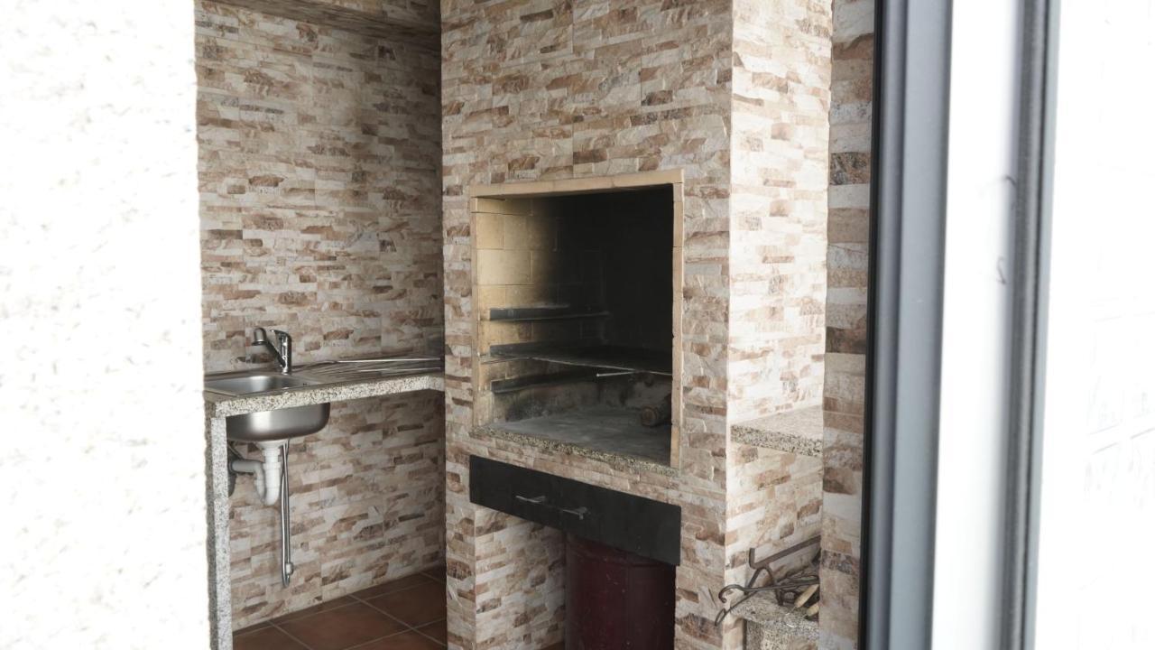 Гостевой дом Casas Do Aidro Freches Экстерьер фото